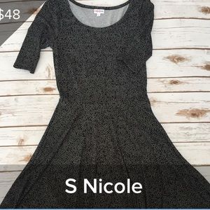 LuLaRoe Nicole Dress